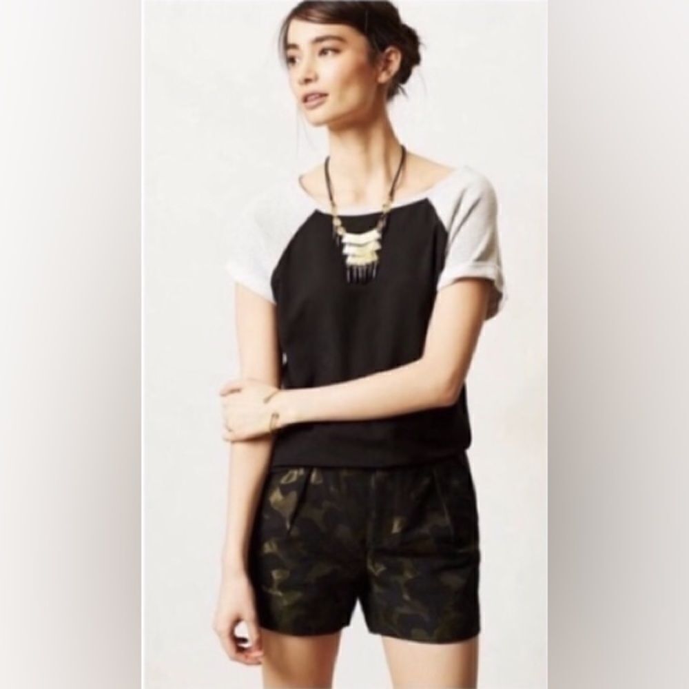 Anthropologie x Cartonnier tailored camo shorts - Picture 2 of 10